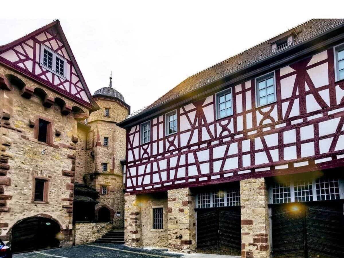 Heppenheim Sehenswürdigkeit Kurmainzer Amtshof 