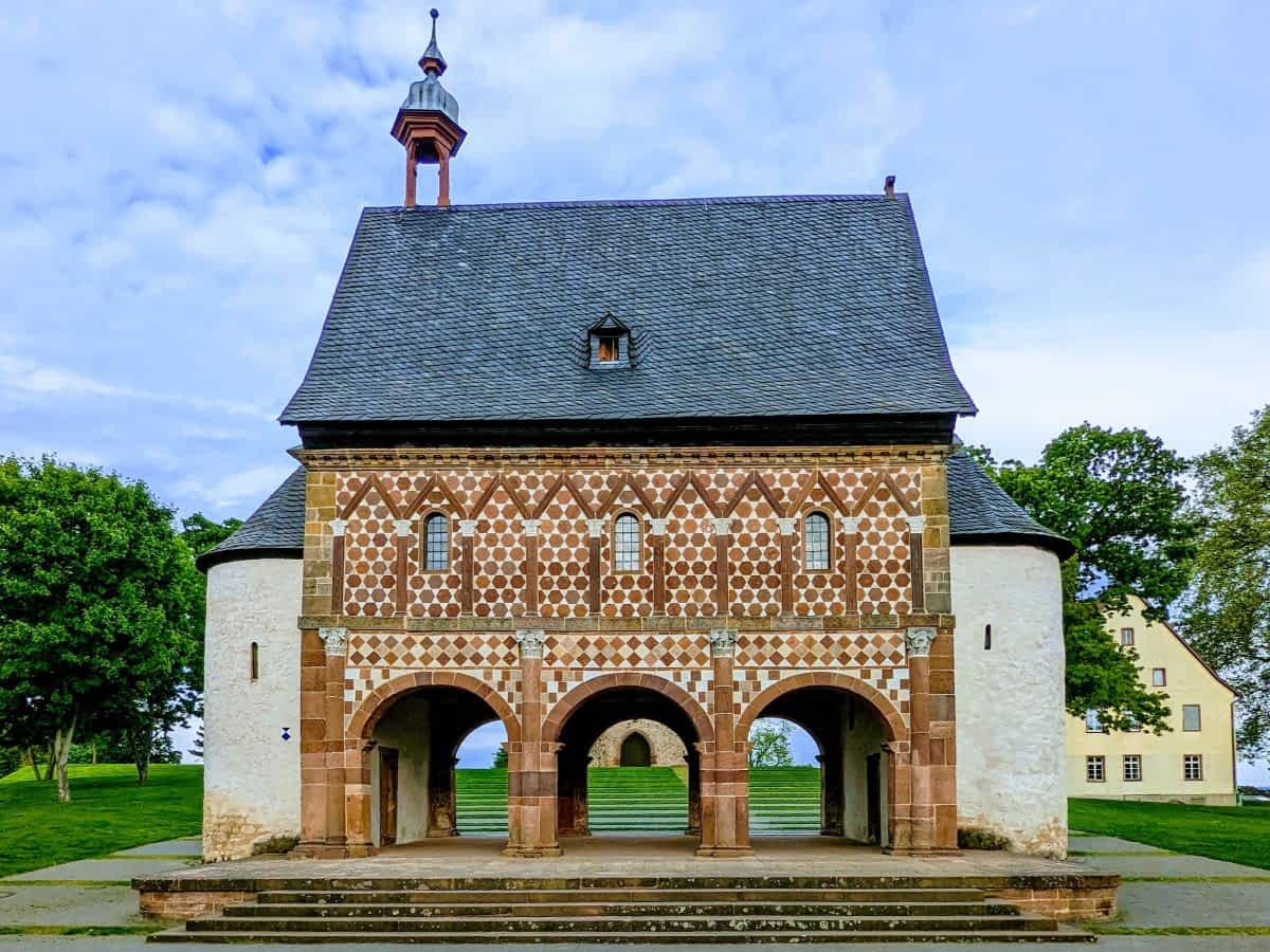 Ein Ausflug zu den UNESCO-Welterbestätten ist eine ganz besondere Reise in die Vergangenheit. Derzeit gibt es in Deutschland 46 Welterbestätten. Ein Stück Weltkultur liegt direkt vor unserer Haustür 