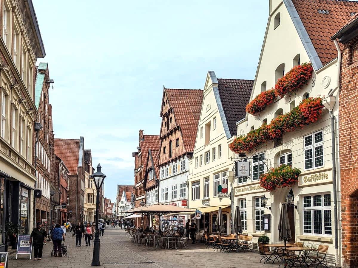 Nicht nur Handelsketten, auch individuelle Geschäfte findet man in Lüneburg 